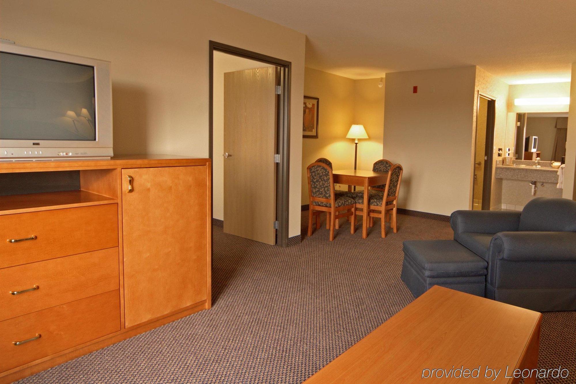 Paola Inn&Suites Camera foto