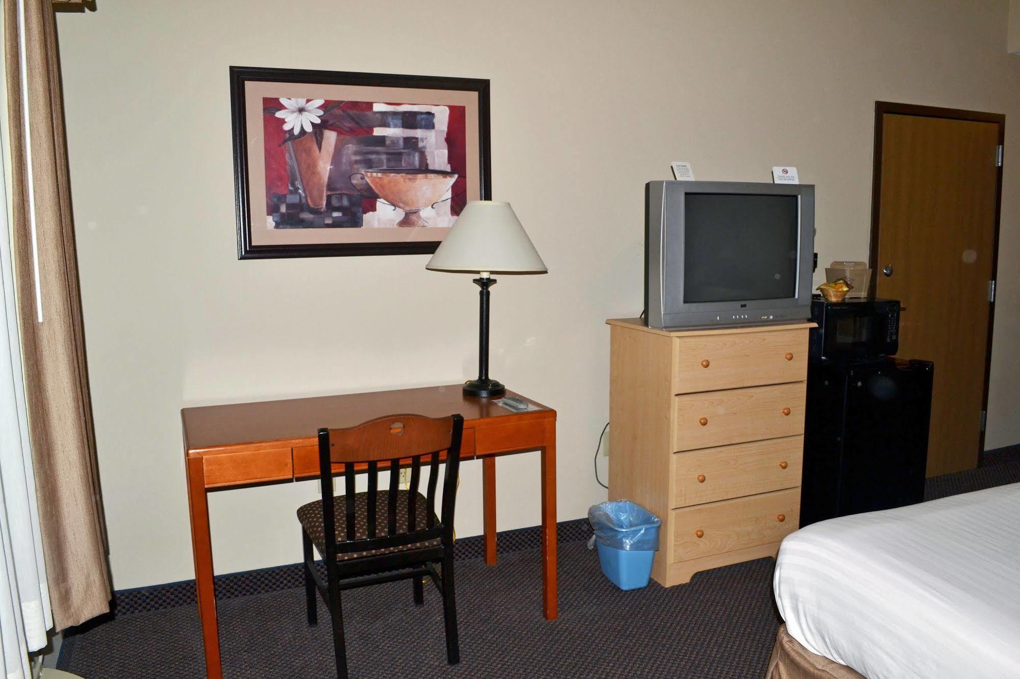 Paola Inn&Suites Esterno foto